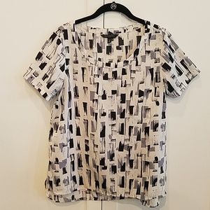Banana Republic Short Sleeve Blouse (petite-M)